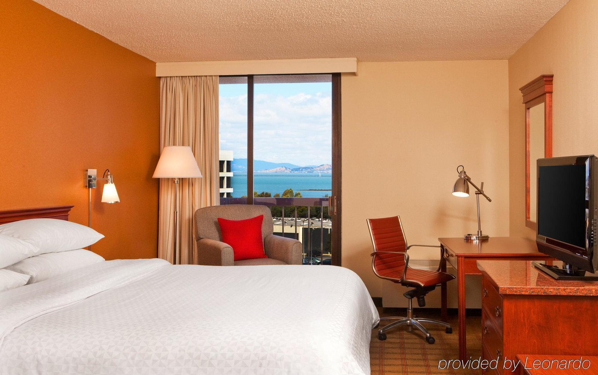 Four Points By Sheraton - San Francisco Bay Bridge Емерівілль Екстер'єр фото