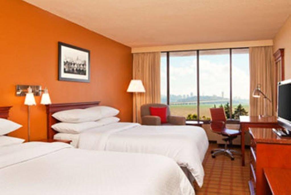 Four Points By Sheraton - San Francisco Bay Bridge Емерівілль Екстер'єр фото